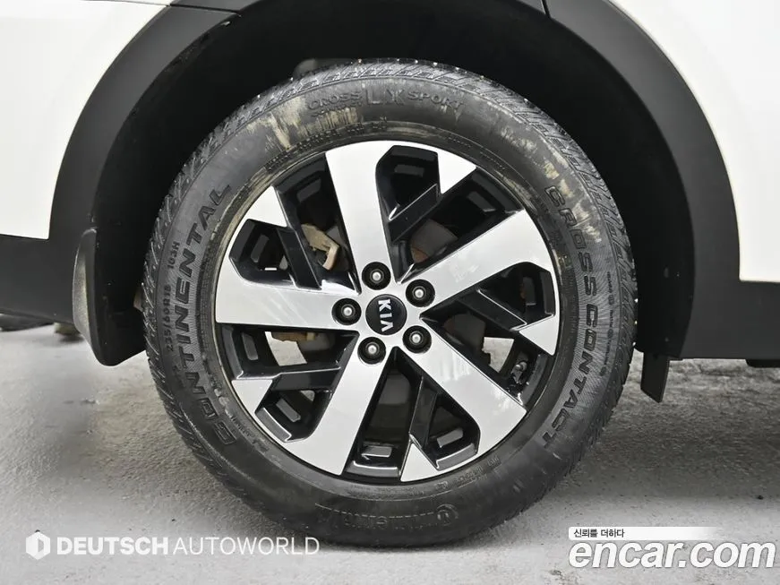 Kia Sorento — фото 4