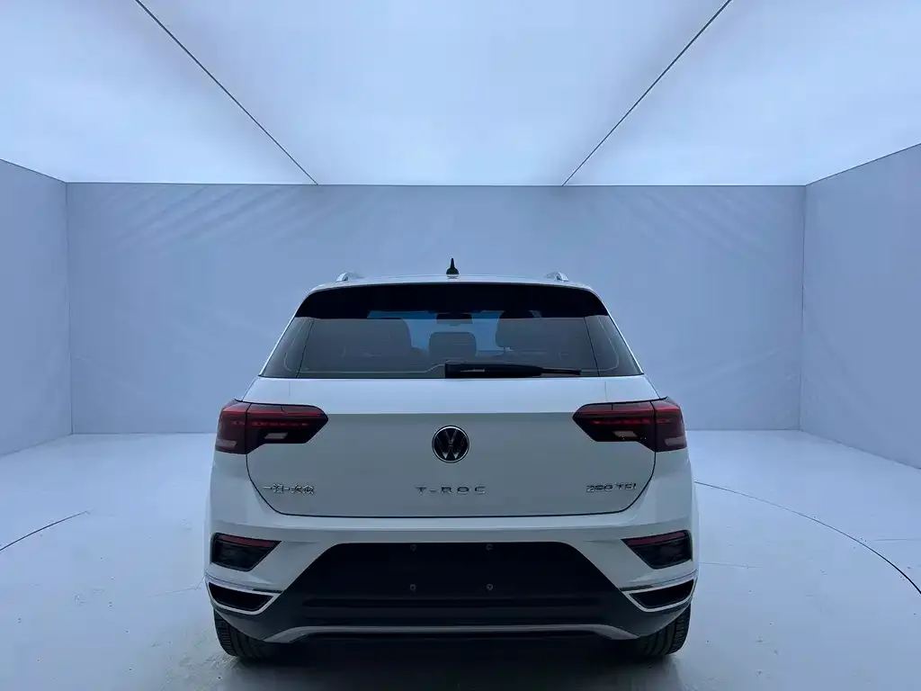 Volkswagen T-Roc — фото 4