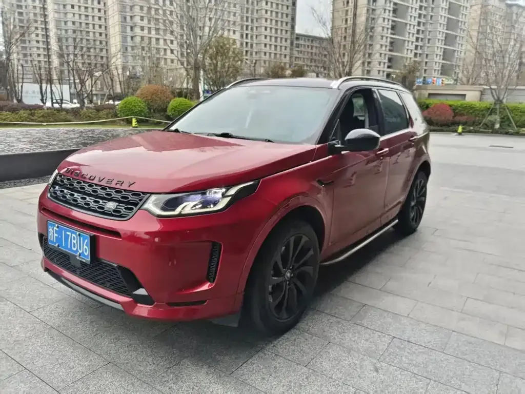 Land Rover Discovery Sport — фото 1