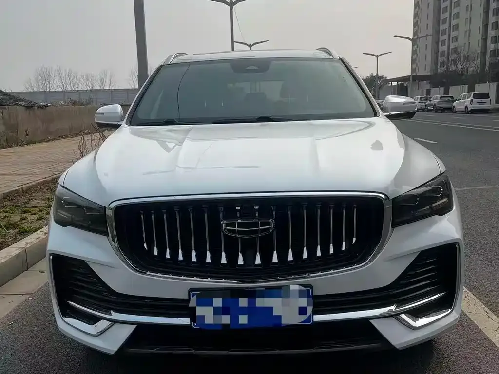 Geely Xingyue L — фото 3