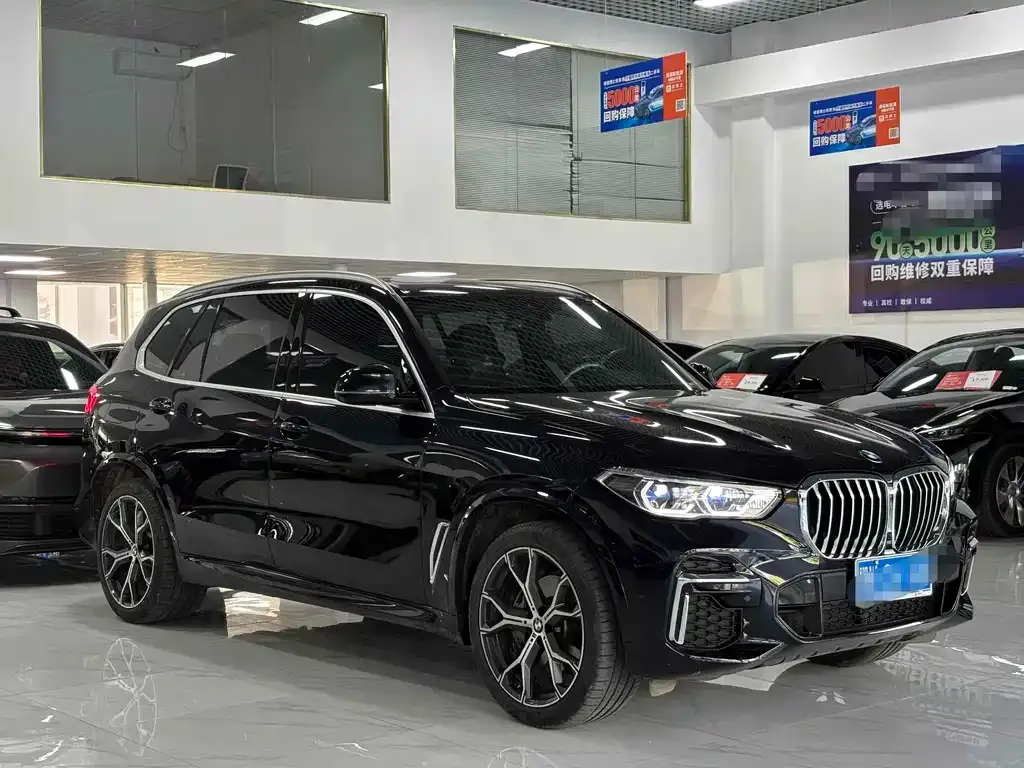 BMW X5 — фото 10