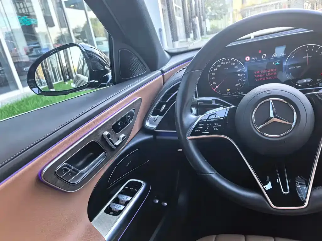 Mercedes-Benz E-Class New Energy — фото 4