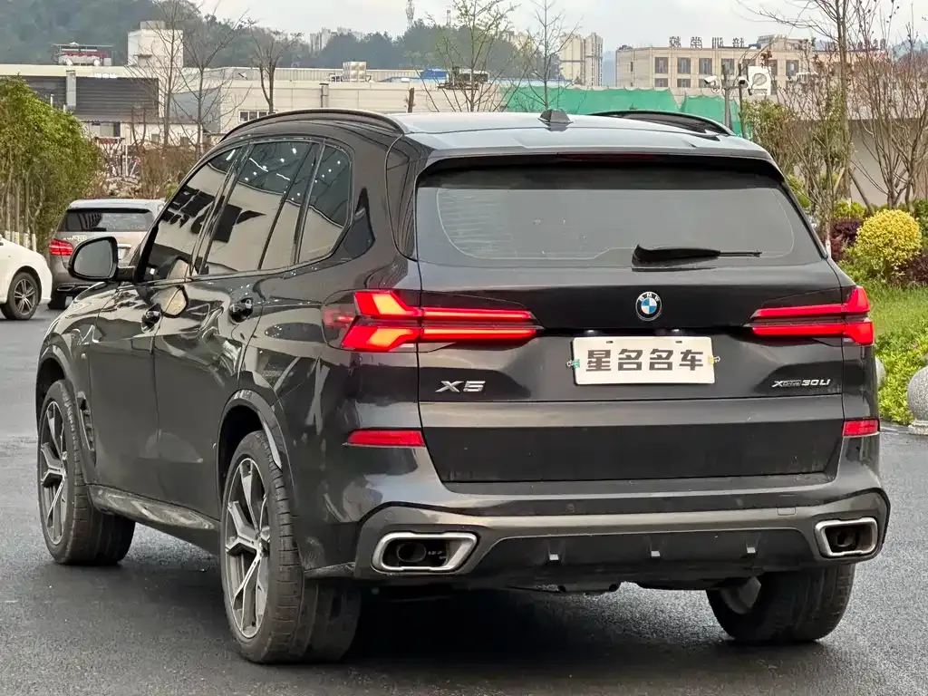 BMW X5 — фото 2