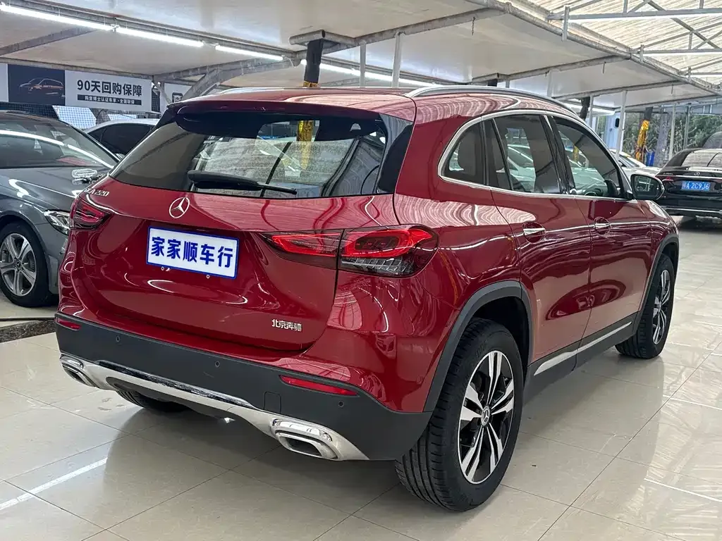 Mercedes-Benz GLA — фото 8