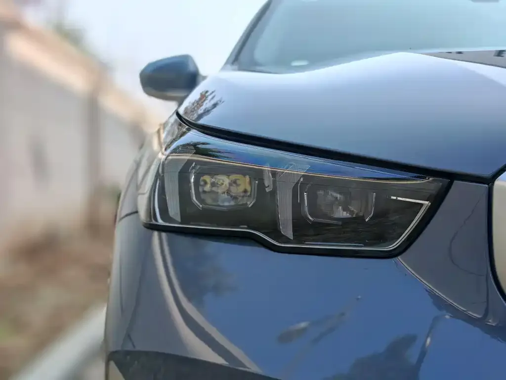BMW i5 — фото 7
