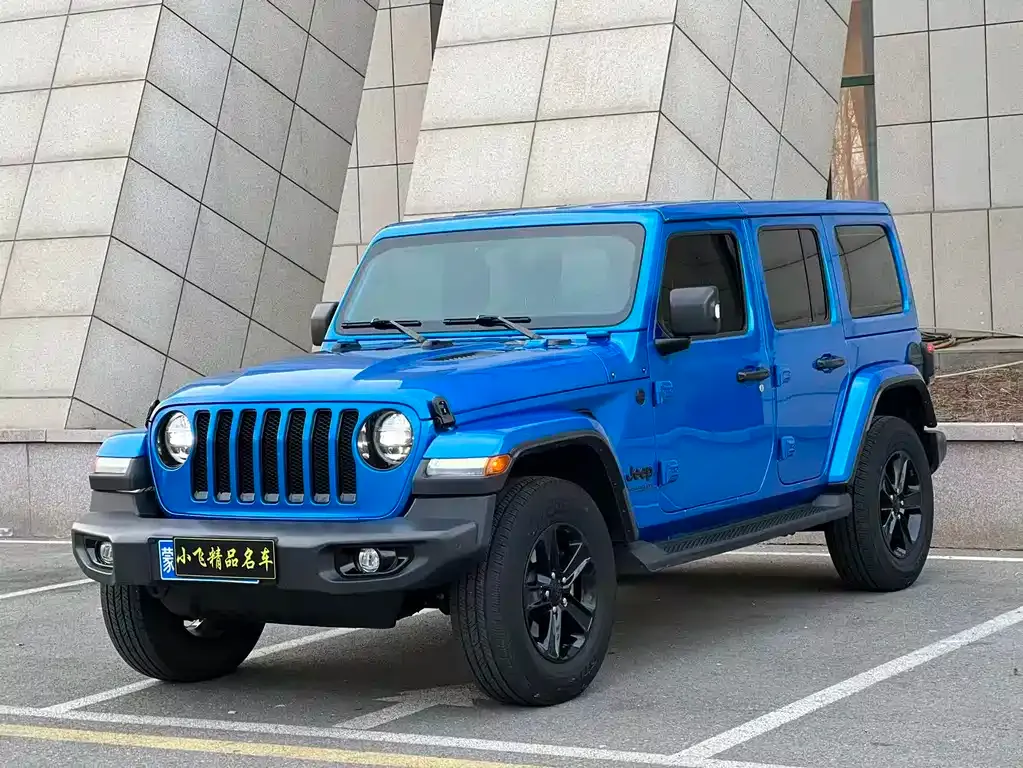 Jeep Wrangler — фото 1