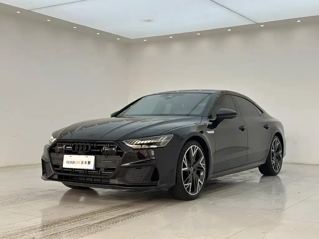 Audi A7L — фото 1