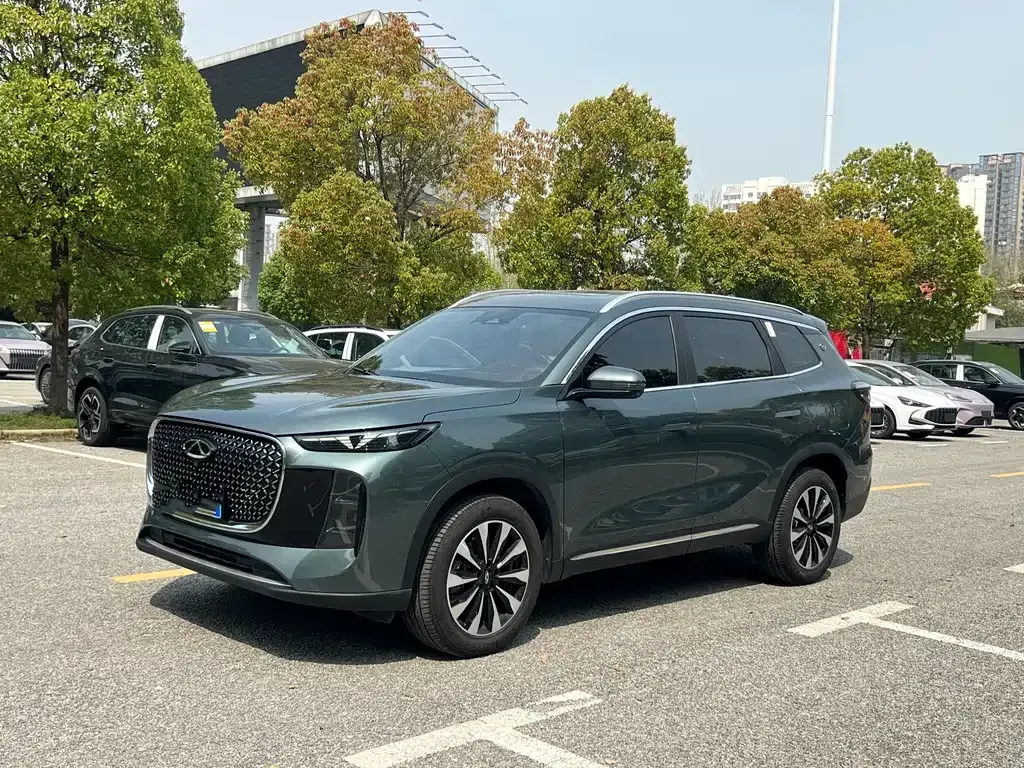 Chery Tiggo 8 PLUS — фото 1