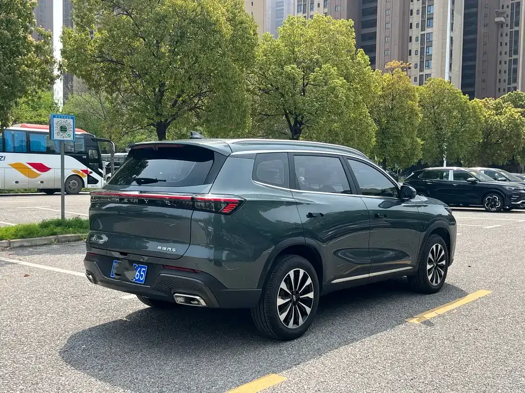 Chery Tiggo 8 PLUS — фото 9