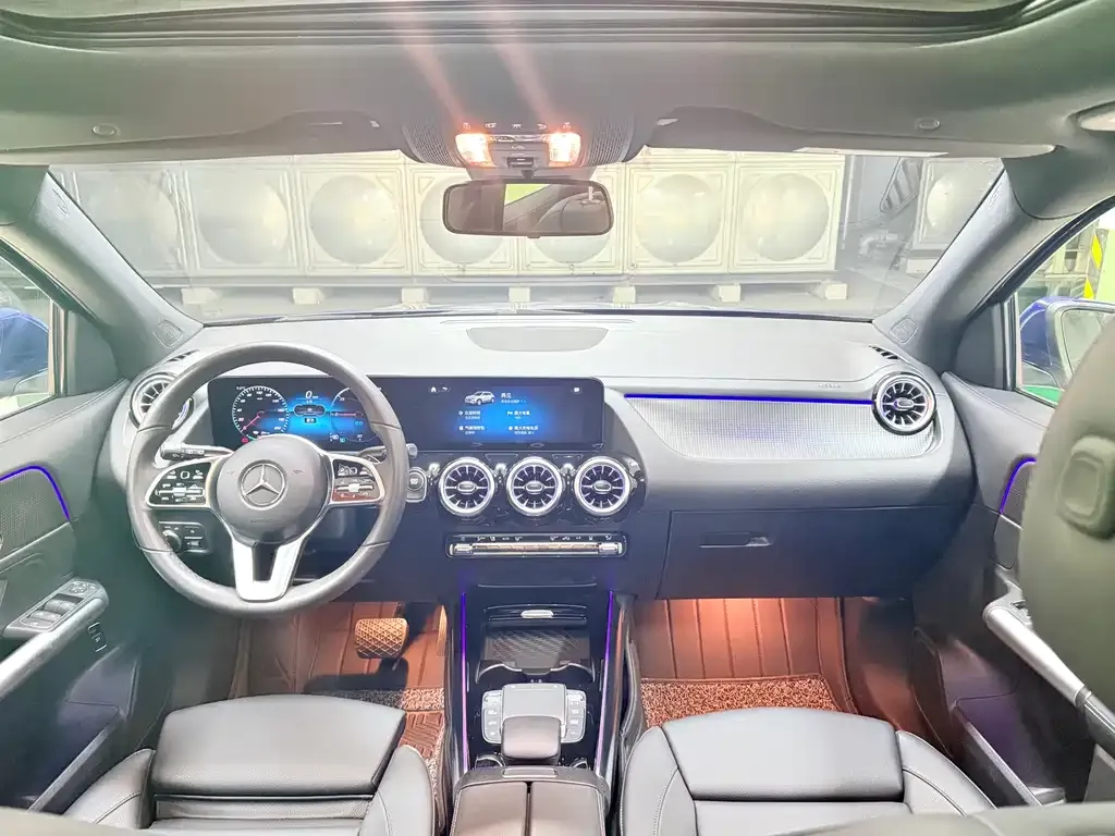 Mercedes-Benz EQA — фото 8