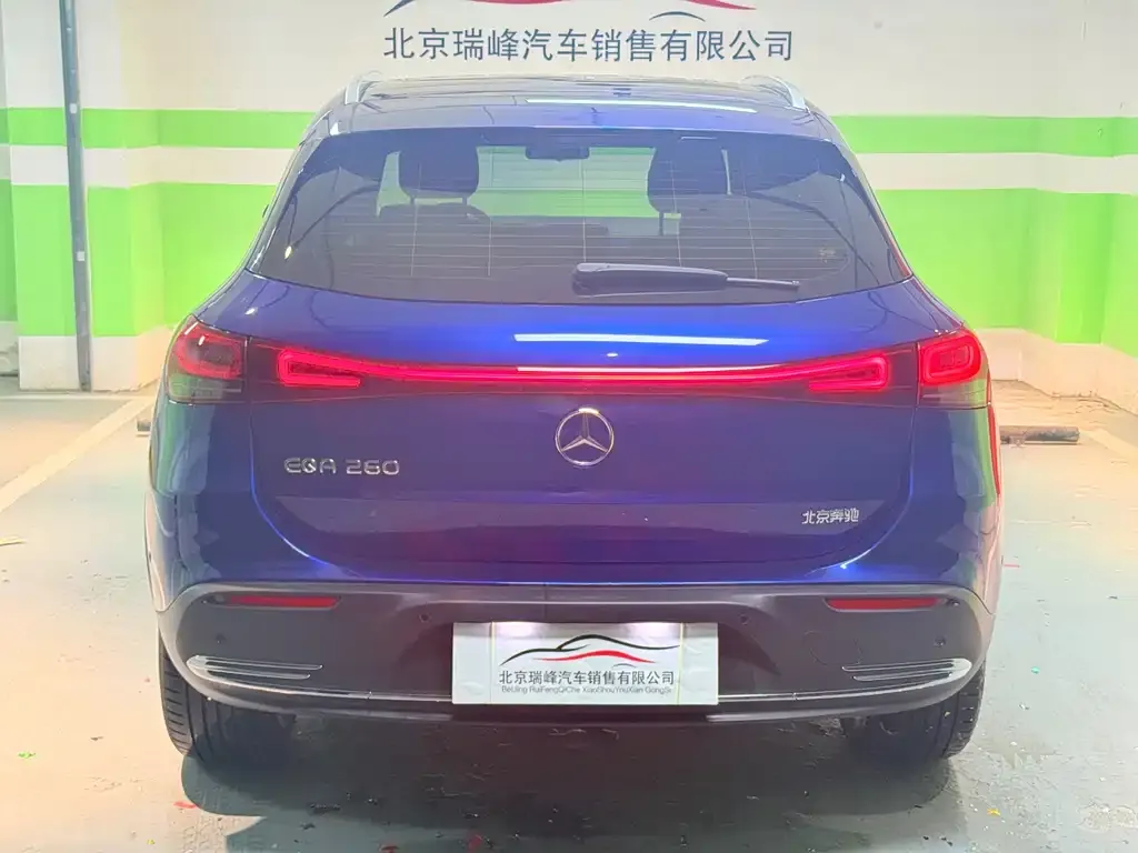 Mercedes-Benz EQA — фото 2