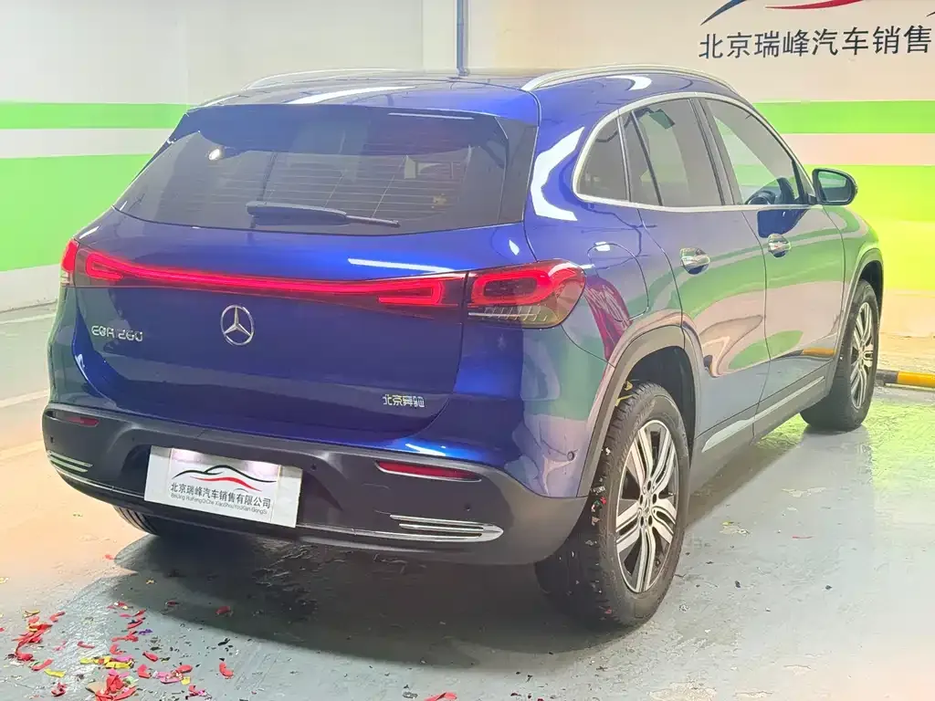 Mercedes-Benz EQA — фото 3