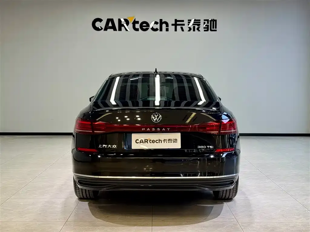 Volkswagen Passat — фото 5