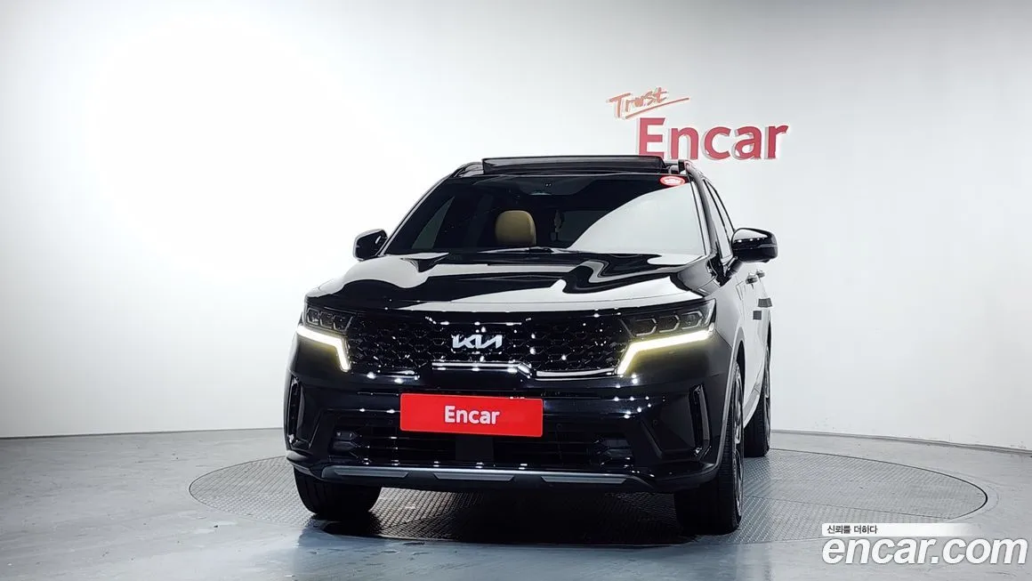 Kia Sorento — фото 8