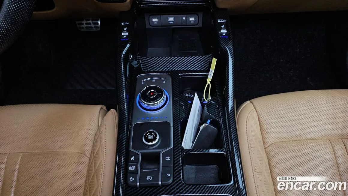 Kia Sorento — фото 10