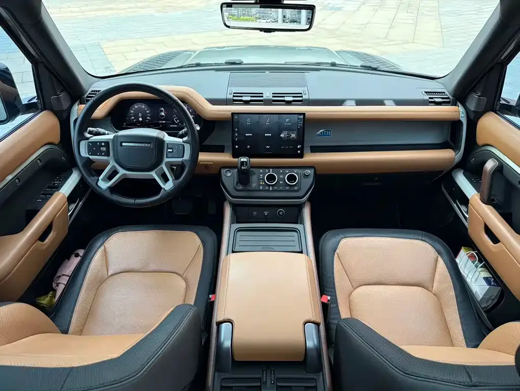 Land Rover Defender — фото 6