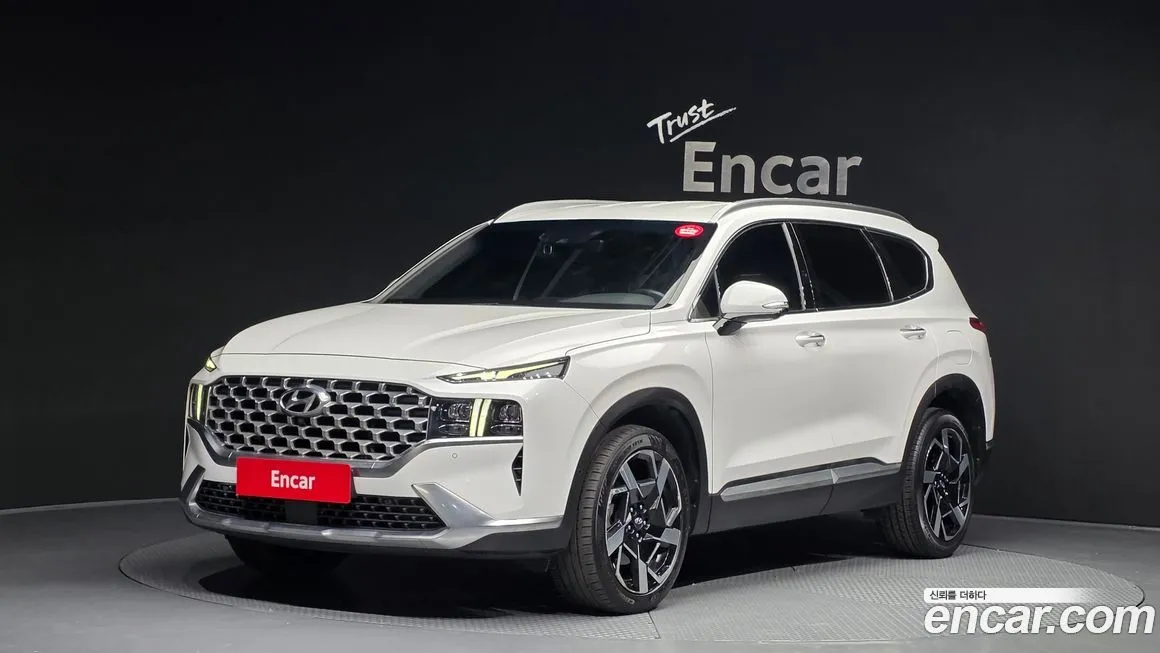 Hyundai Santafe — фото 1