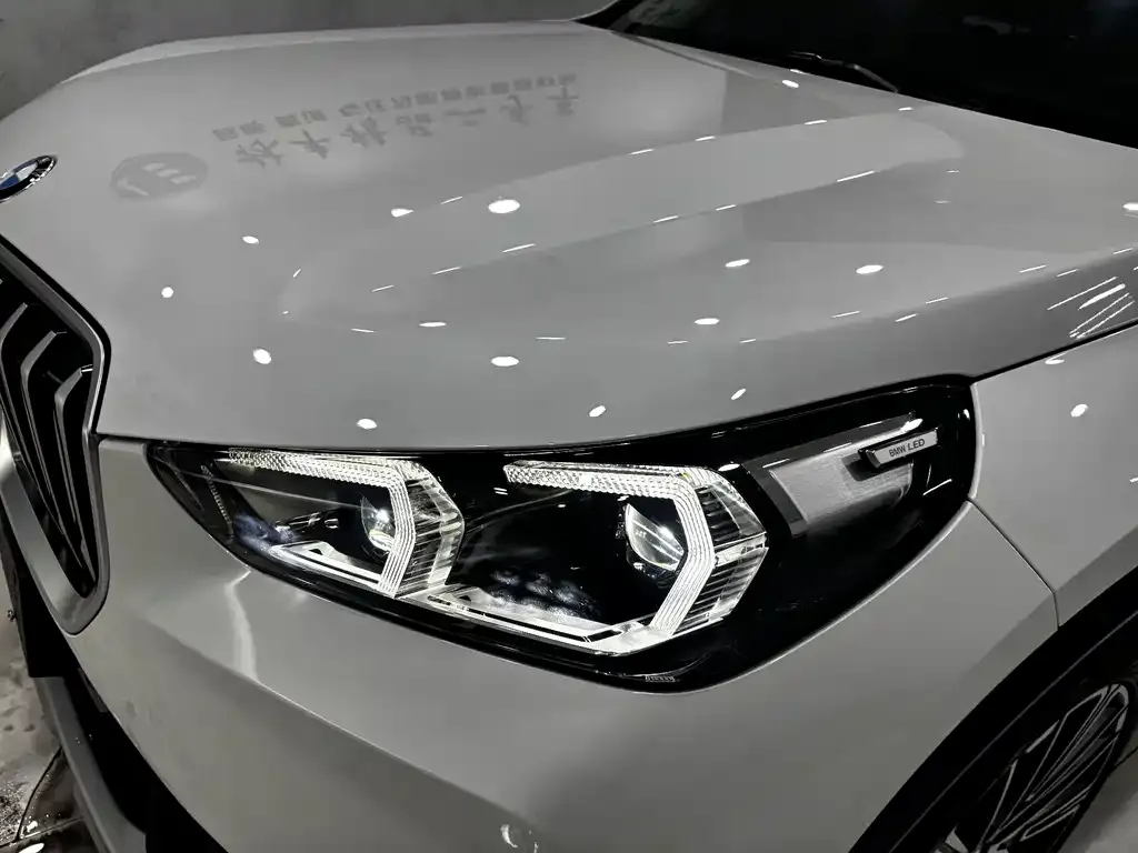 BMW X1 — фото 3