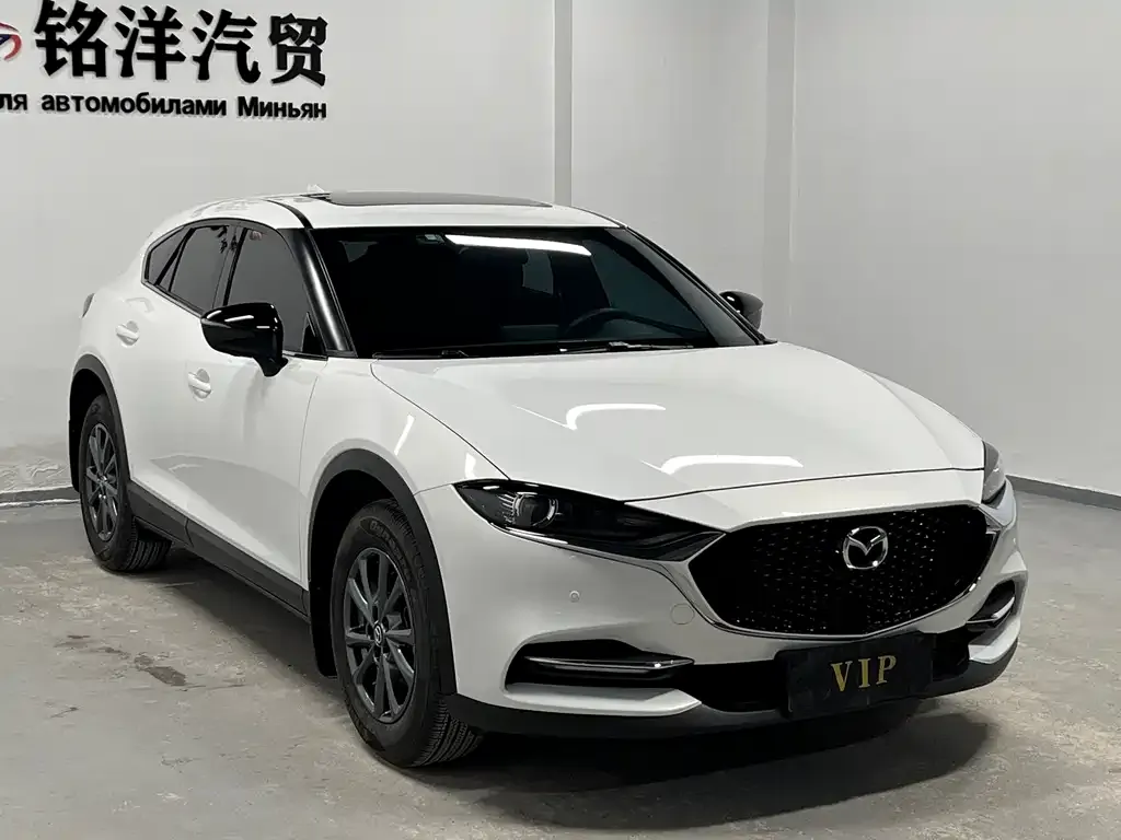 Mazda CX-4 — фото 10