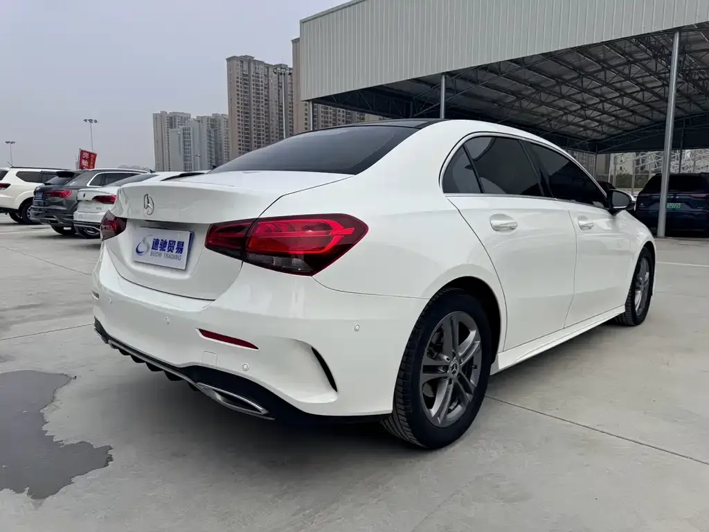 Mercedes-Benz A-Class — фото 10