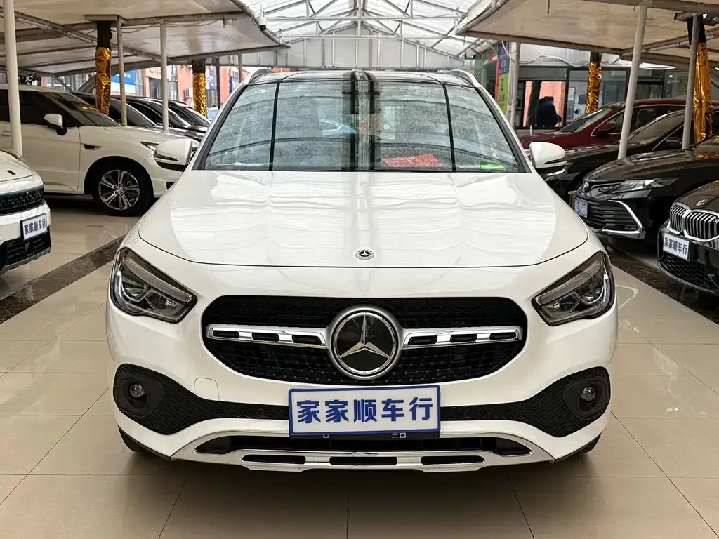 Mercedes-Benz GLA — фото 5