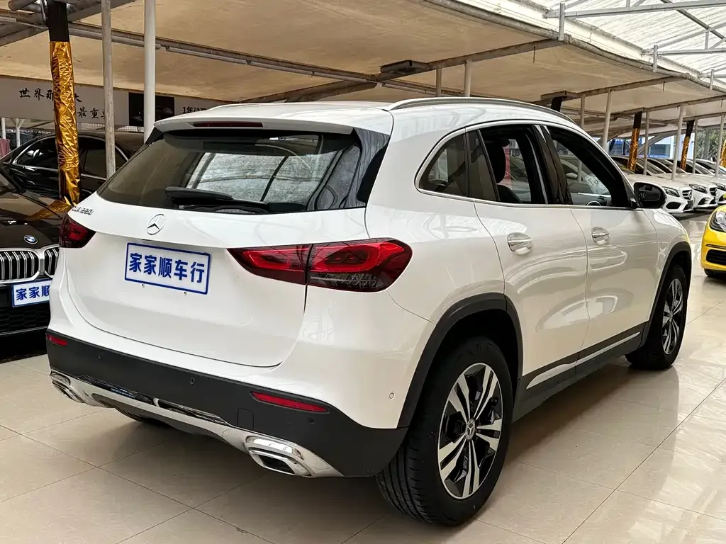 Mercedes-Benz GLA — фото 3