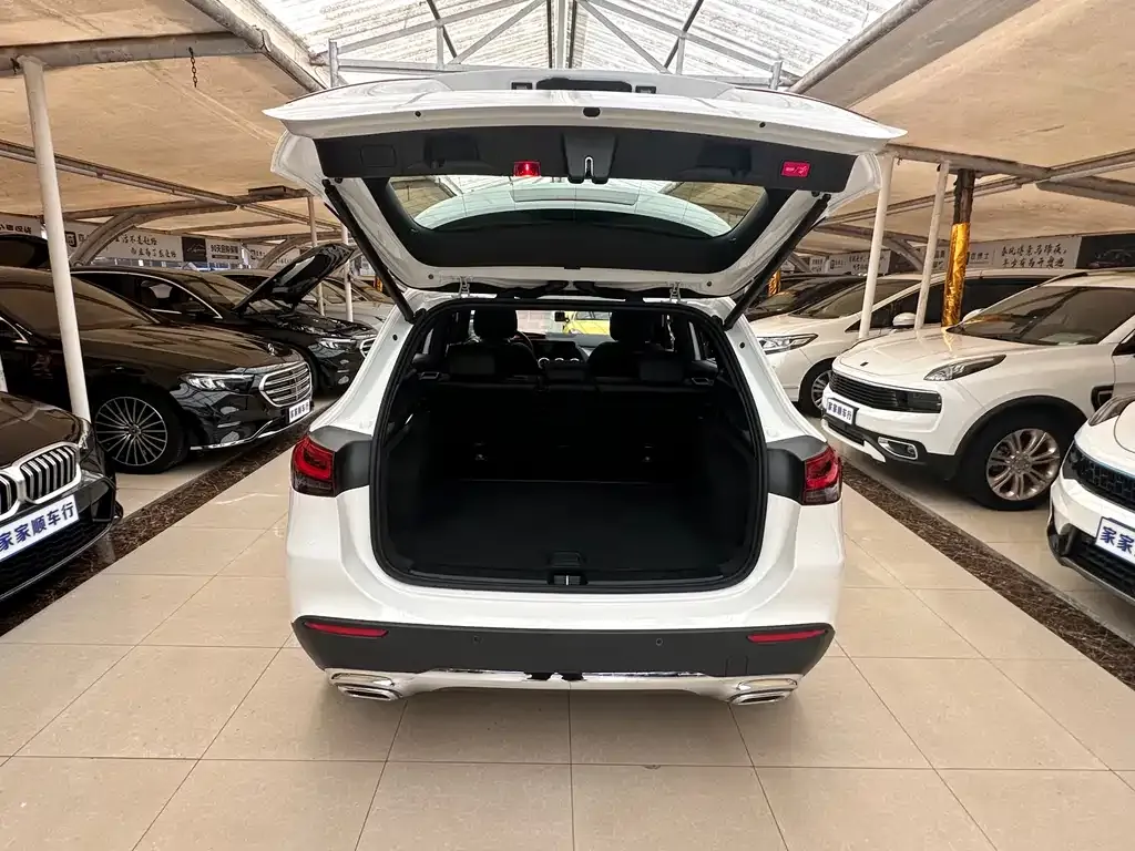 Mercedes-Benz GLA — фото 10