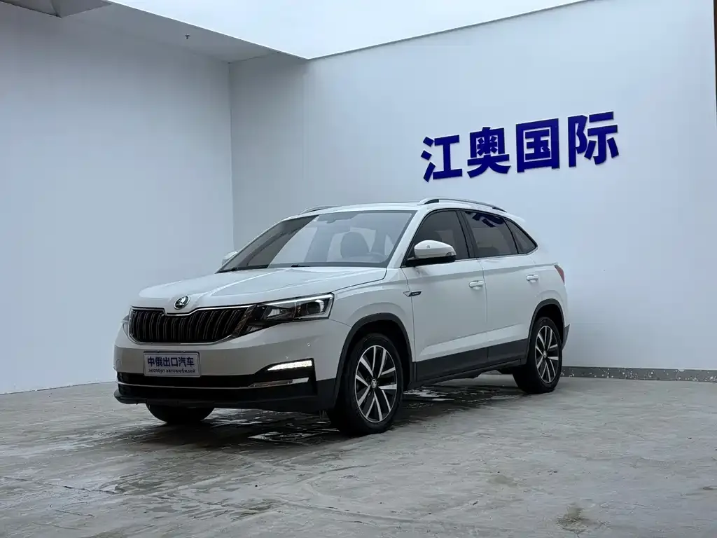 Skoda Kamiq — фото 1