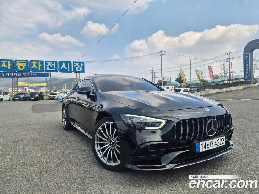 Mercedes-Benz AMG GT — фото 1