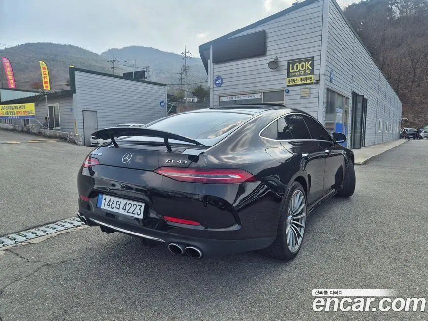 Mercedes-Benz AMG GT — фото 8