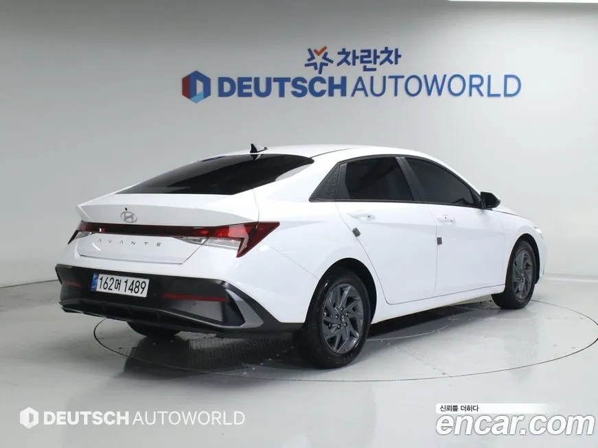 Hyundai AVANTE — фото 4
