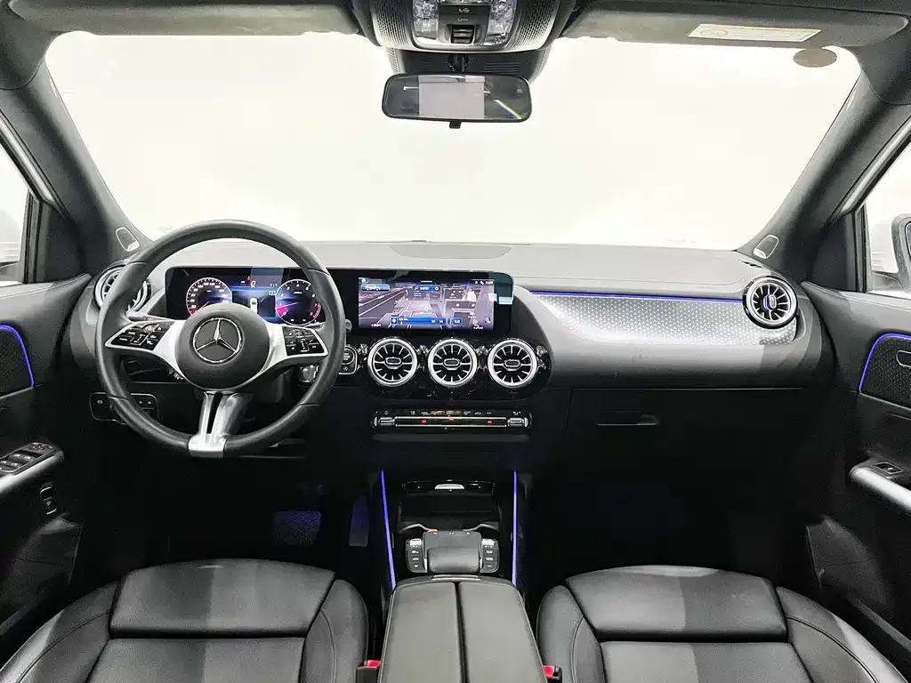 Mercedes-Benz GLA — фото 10