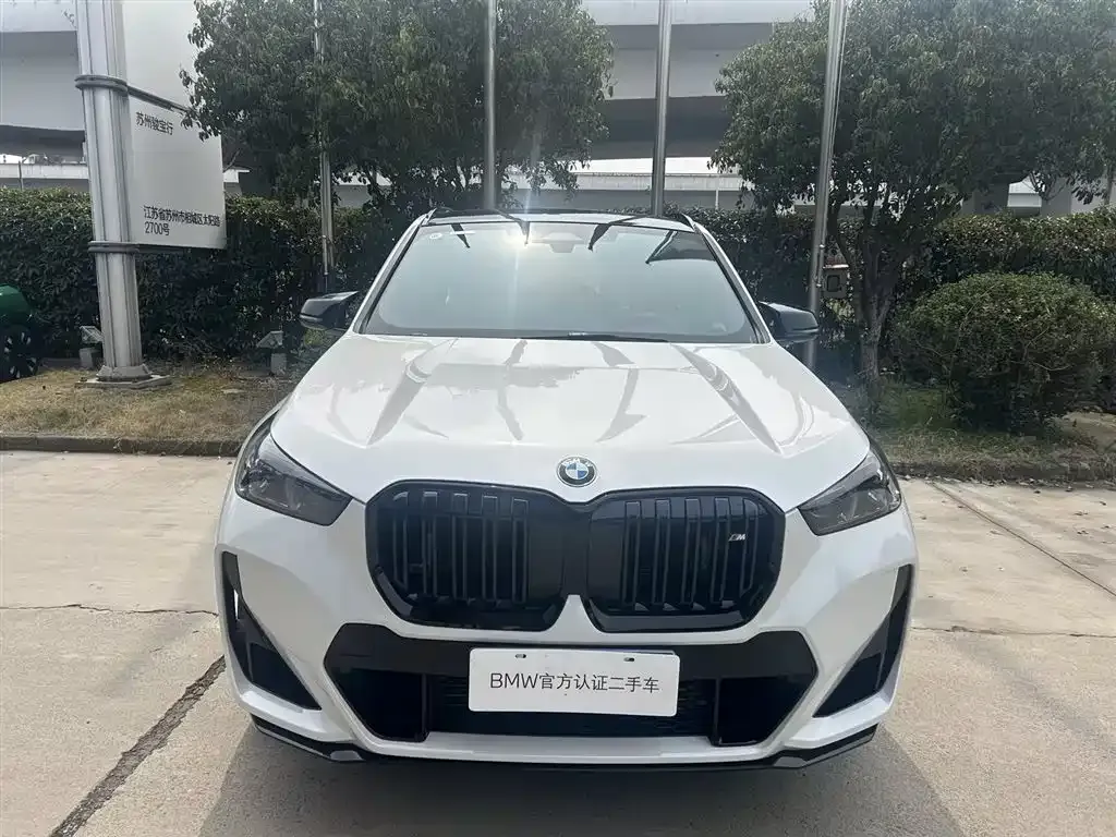 BMW X1 M35Li — фото 9