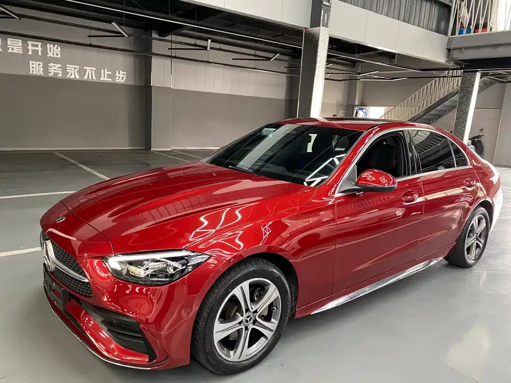 Mercedes-Benz C-Class — фото 1