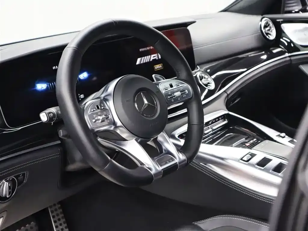 Mercedes-Benz AMG GT — фото 10