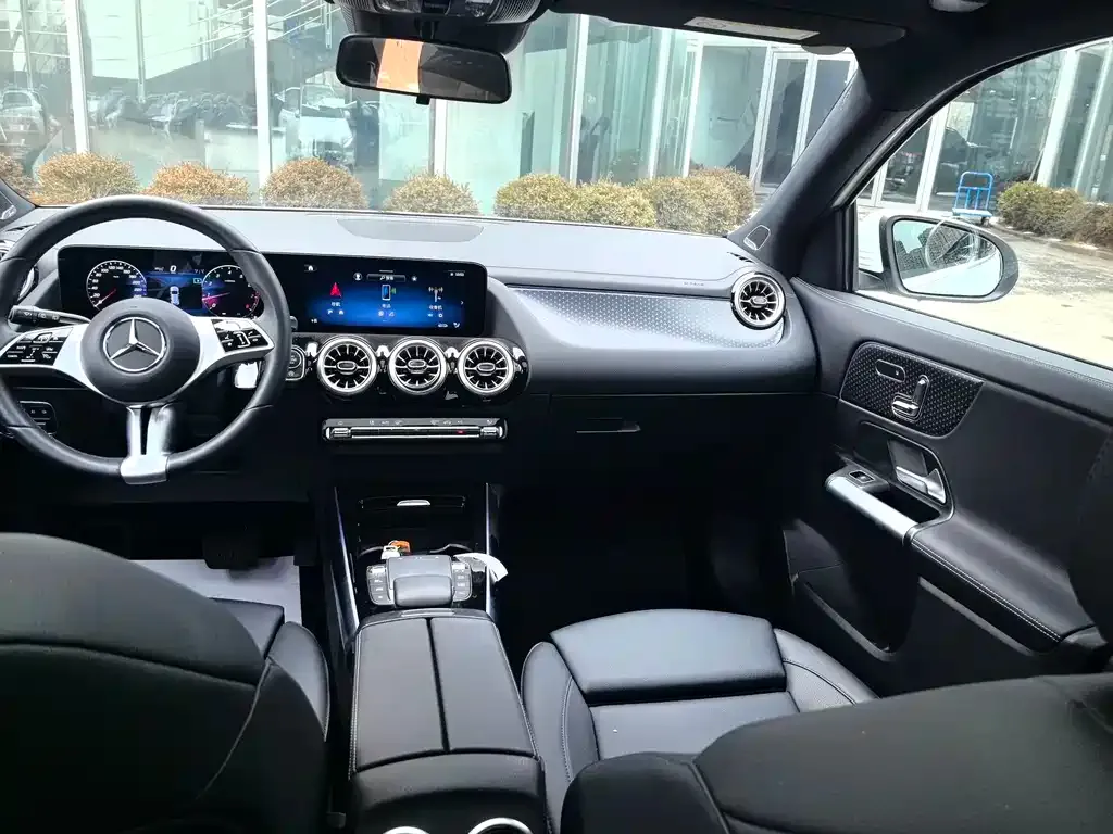 Mercedes-Benz GLA — фото 4