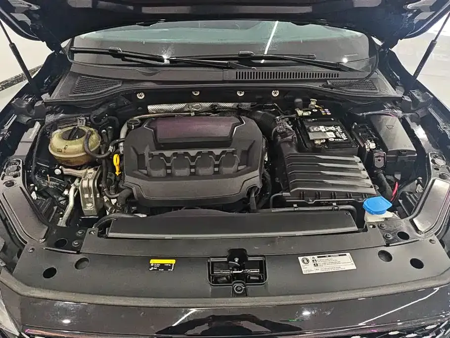 Volkswagen Passat — фото 9