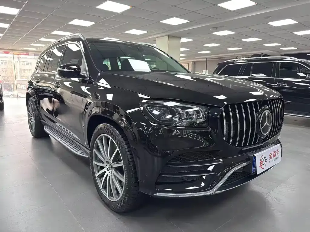 Mercedes-Benz GLS — фото 10