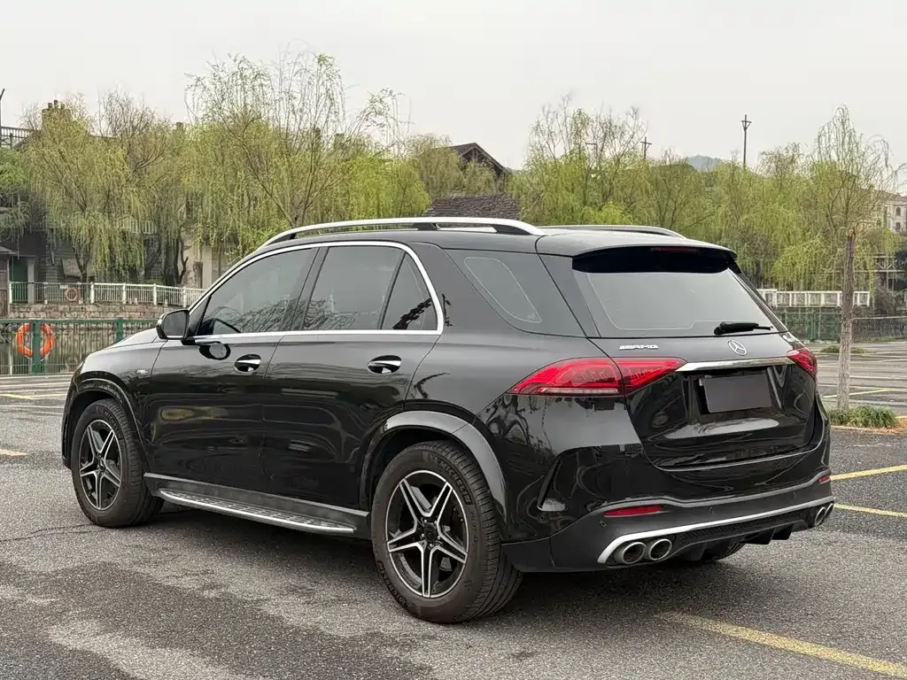 Mercedes-Benz GLE AMG — фото 7