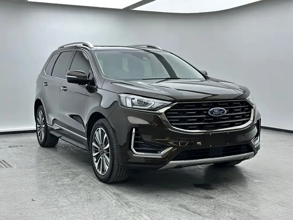 Ford Edge — фото 8