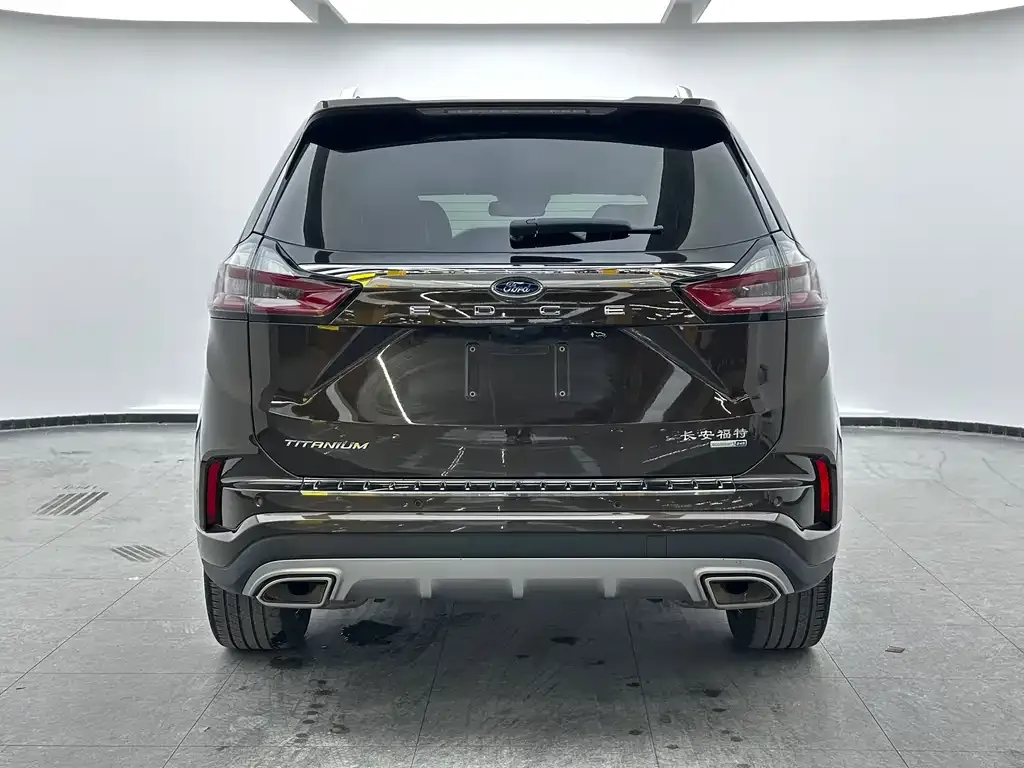 Ford Edge — фото 3