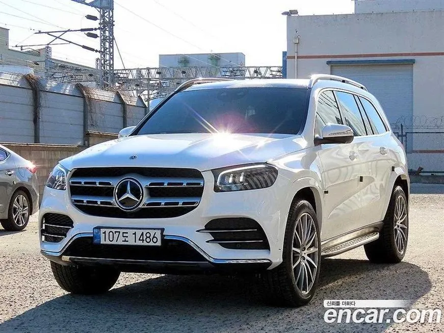 Mercedes-Benz GLS-Class — фото 6