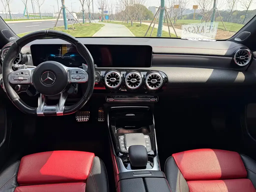 Mercedes-Benz A-Class AMG — фото 9
