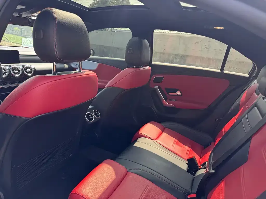 Mercedes-Benz A-Class AMG — фото 4