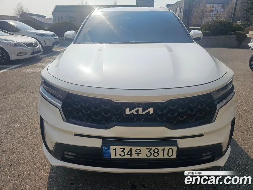 Kia Sorento — фото 9