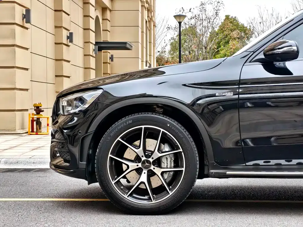 Mercedes-Benz GLC AMG — фото 8