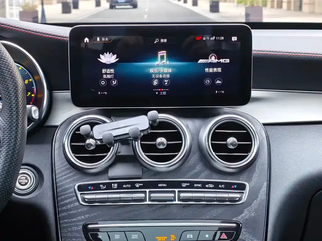 Mercedes-Benz GLC AMG — фото 5