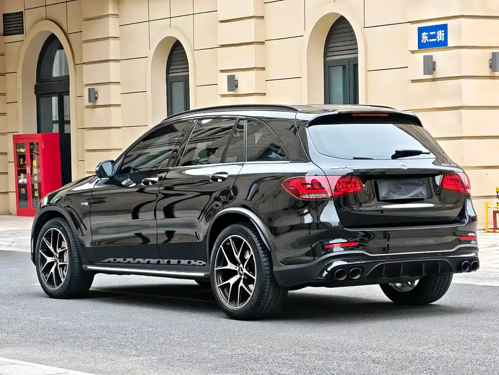 Mercedes-Benz GLC AMG — фото 7