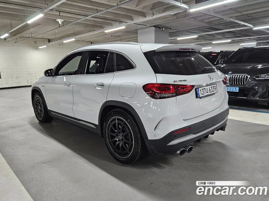 Mercedes-Benz GLA-Class — фото 8