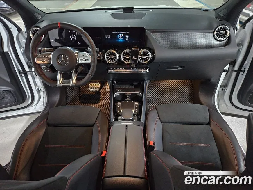 Mercedes-Benz GLA-Class — фото 10